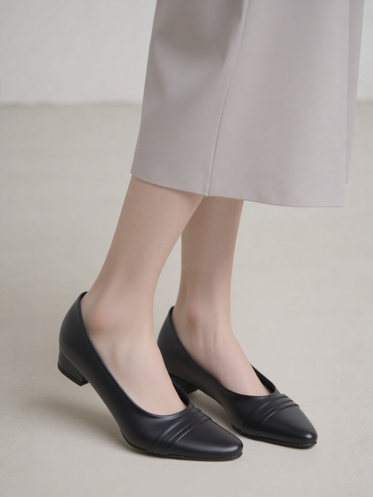 SUE BASIC PUMPS