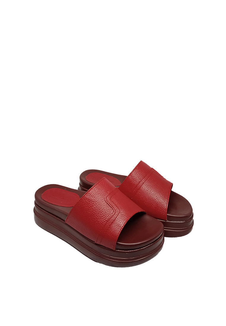 CHUNKY SOLE SANDALS IN RED