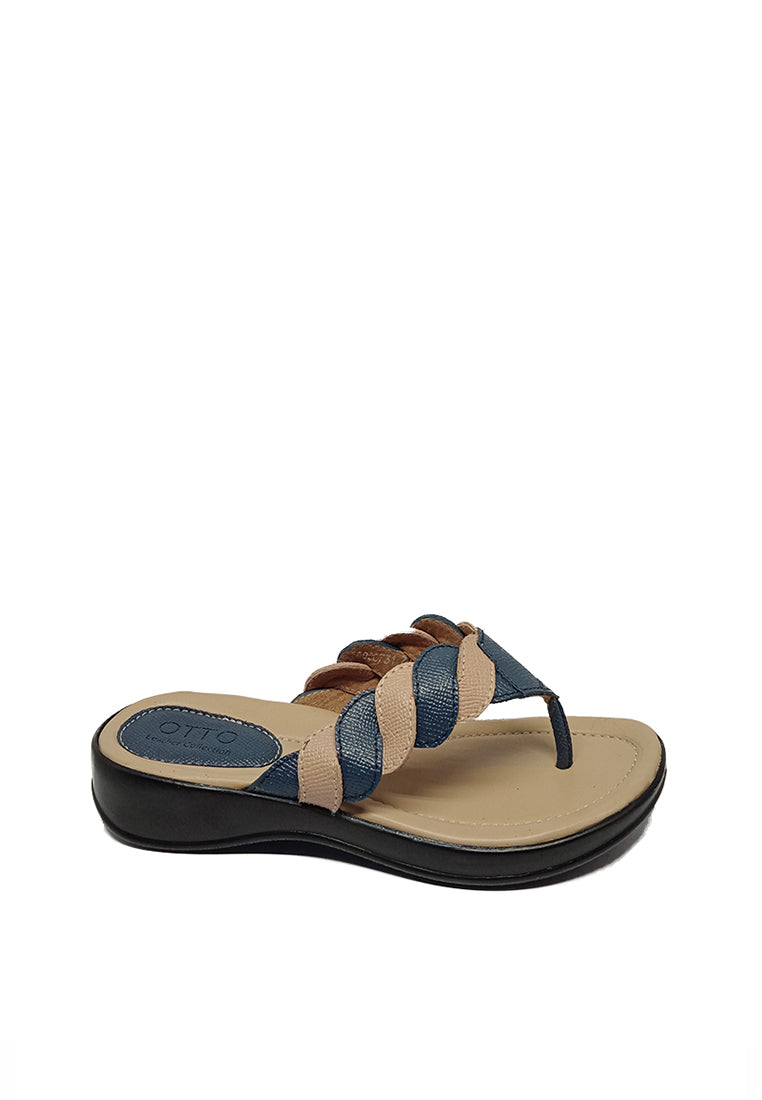 TWO TONE BRAIDED THONG SANDALS IN BLUE