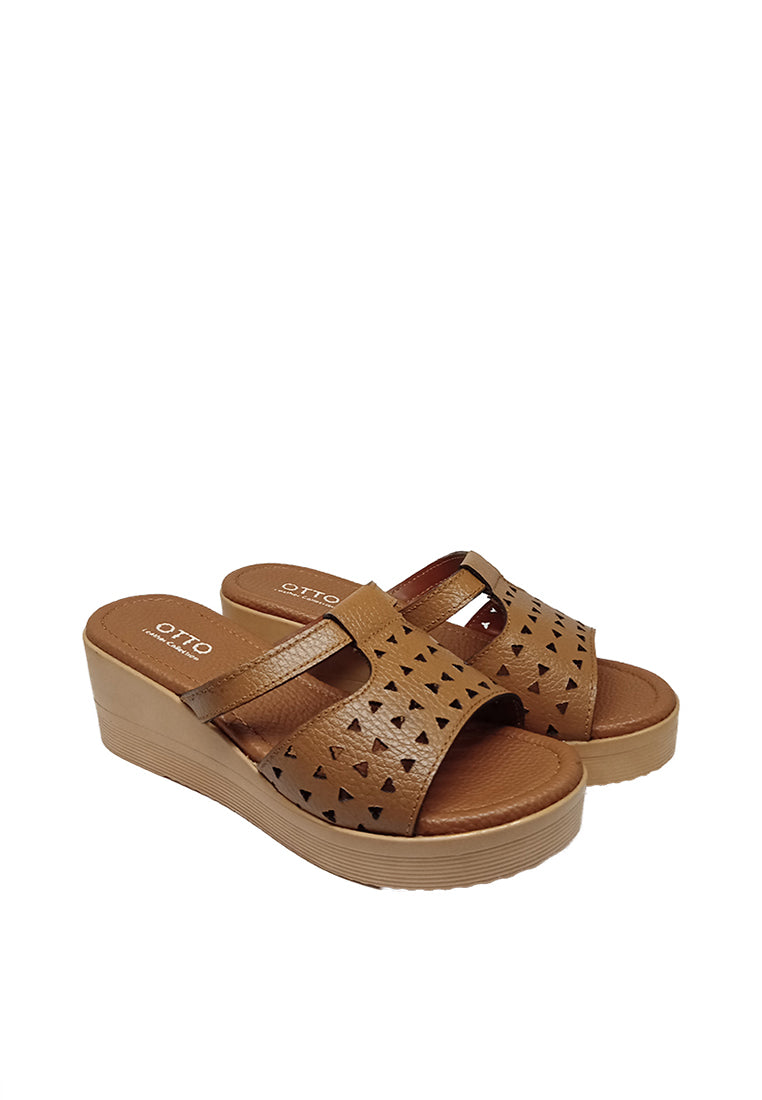 PERFORATED WEDGE SANDALS